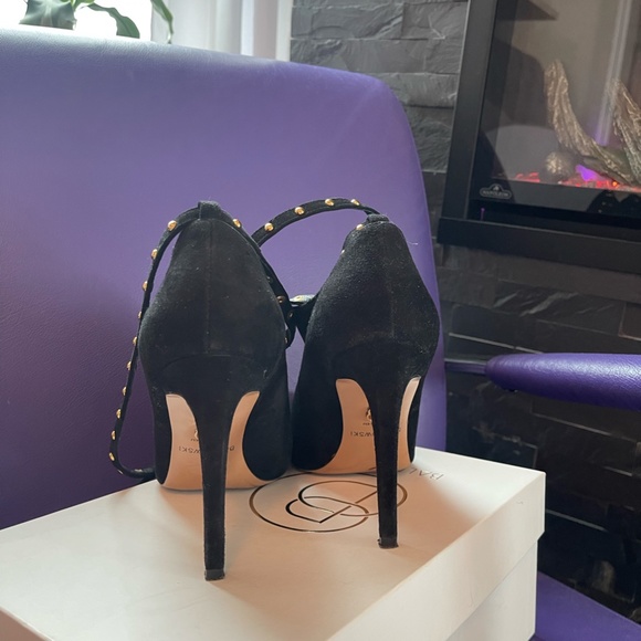 Booties with straps - Picture 4 of 5